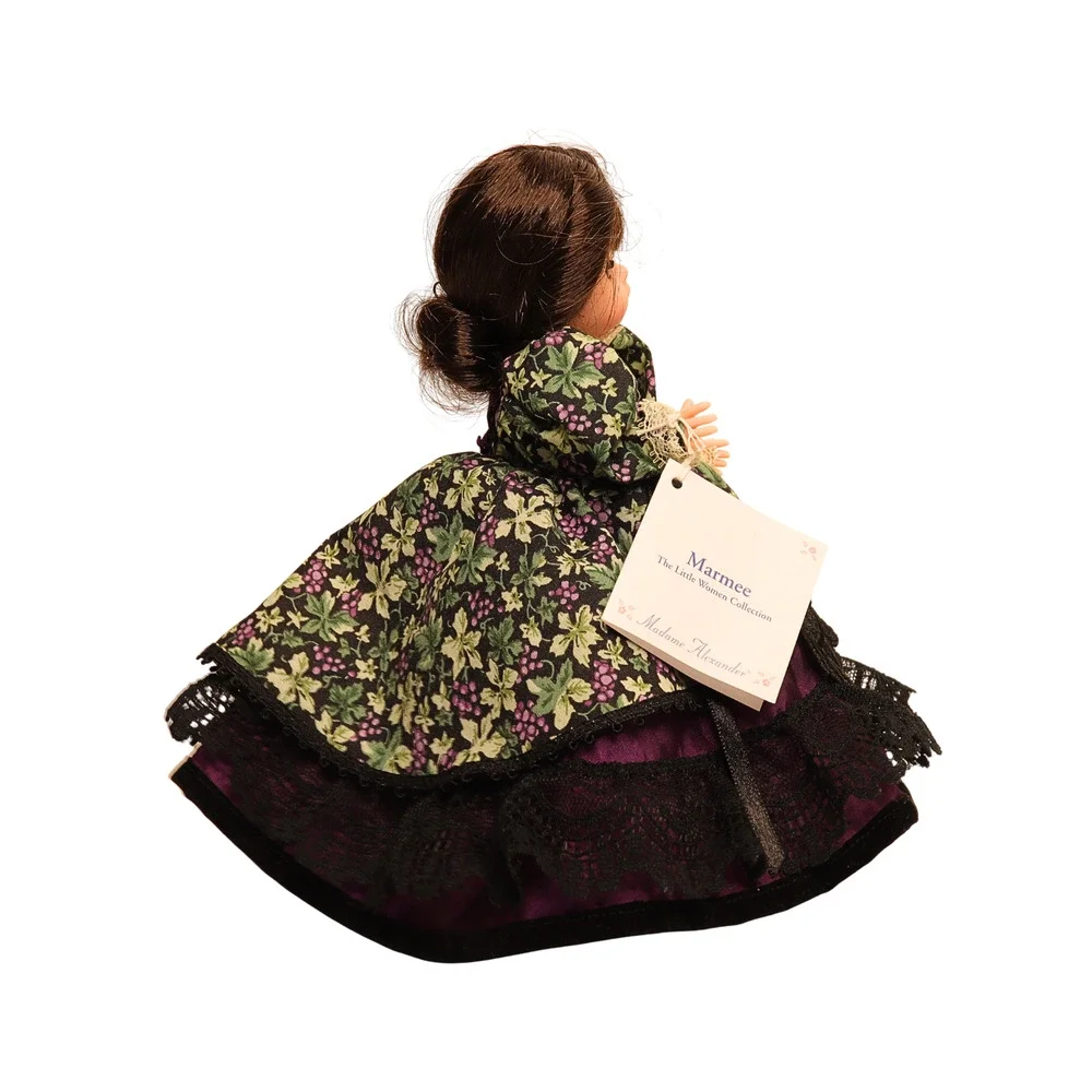 1999 Vintage Madame Alexander Little Women Marmee Doll 8
